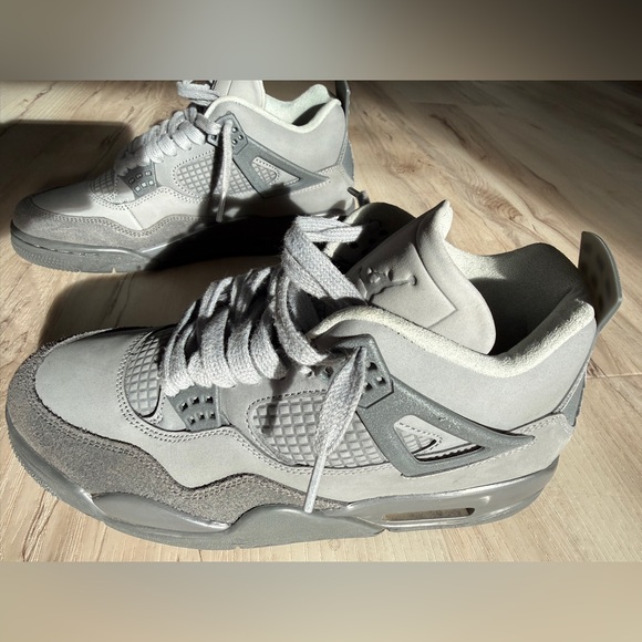 Nike Jordan 4 Grey Retro SE Wet Cement Sneakers FQ7928-001 - Picture 6 of 16